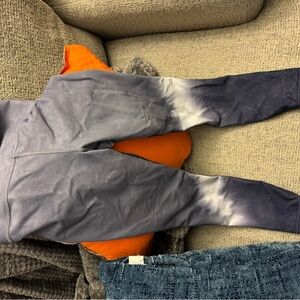 Athleta Ombre Gray and White Leggings